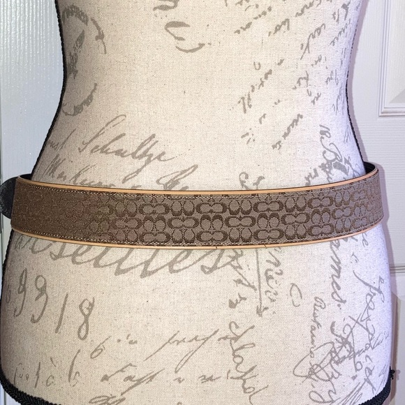 Authentic Coach Woven Jacquard Leather Tan Belt Brass Buckle sz Medium - Picture 4 of 12